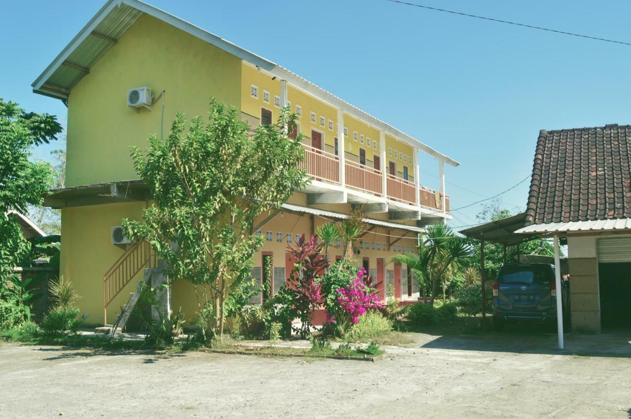Alan'S Homestay Kuripan  المظهر الخارجي الصورة